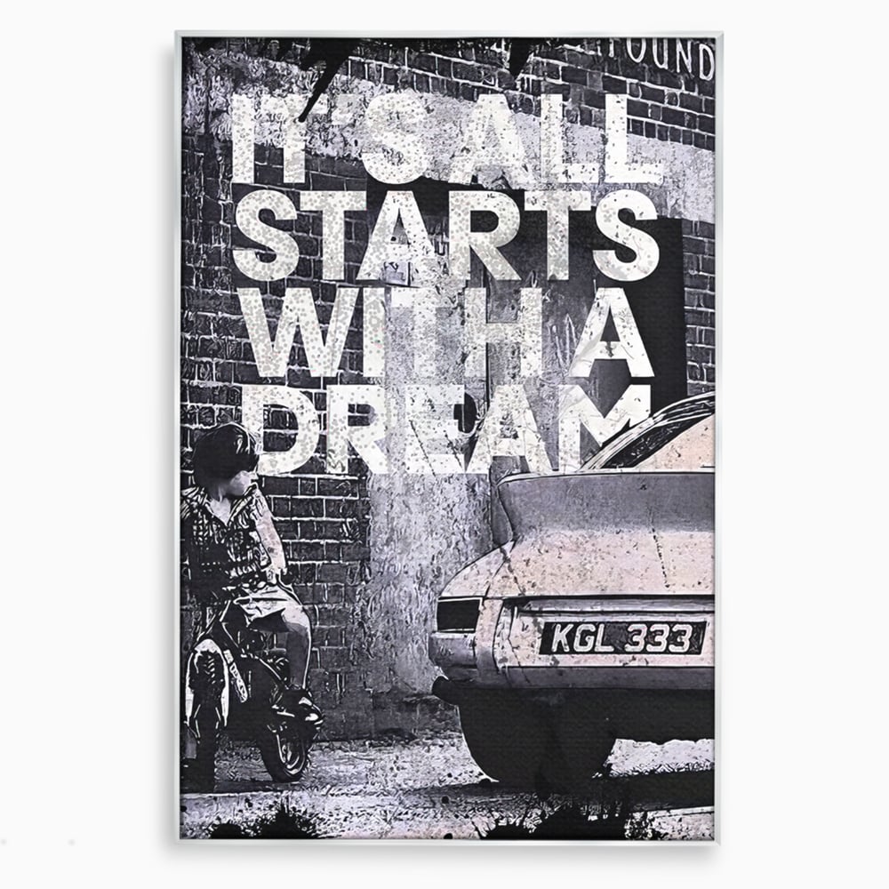 Tablou canvas cu tablou motivational alb-negru cu text si masina, in rama de aluminiu argintiu